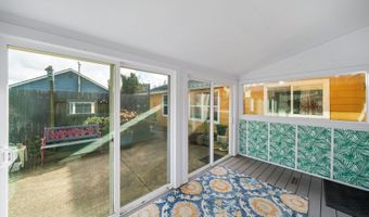 7998 14TH St, Bay City, OR 97107
