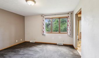 13 Apple Hill Cir, Madison, WI 53717