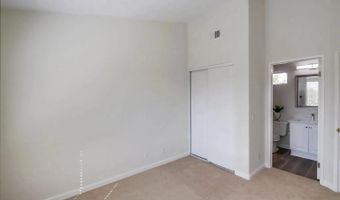3717 Ruette De Vl, San Diego, CA 92130
