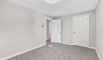 1106 Wade St, Aliquippa, PA 15001