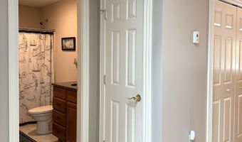 36 Kathryn Ln, Bangor, ME 04401