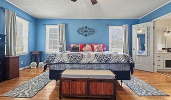 220 4th St SE, Aliceville, AL 35442