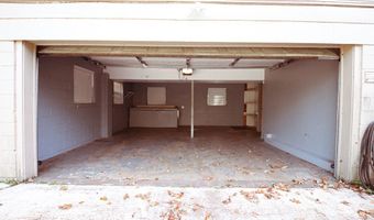 118 Sharon Cir, Americus, GA 31709