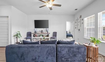 1916 Arnold Dr SE, Allenhurst, GA 31301