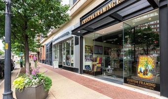 1101 S ARLINGTON RIDGE Rd 212, Arlington, VA 22202