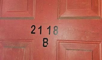 2118 Harden St, Savannah, GA 31415