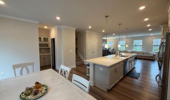 12441 OAK LEAF Ln 2, Berlin, MD 21811