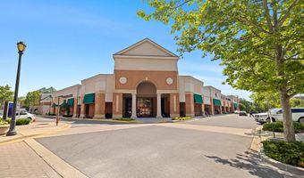 2550 FARMSTEAD Dr, Rockville, MD 20850