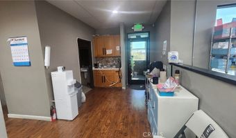 10421 Magnolia Ave S, Anaheim, CA 92804
