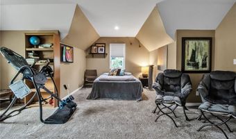 152 Pino Verde Ln, Amherst, NY 14221