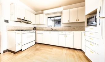1709 Perry St, Honolulu, HI 96819