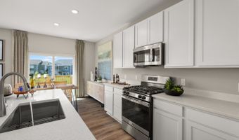 1768 S Port Dr, Antioch, IL 60002