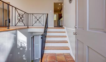 6417 EARLHAM Dr, Bethesda, MD 20817