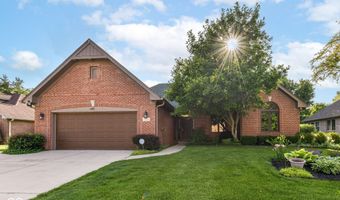 6134 Creekbend Blvd, Indianapolis, IN 46217