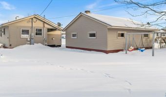 24 Fern Ct, Babbitt, MN 55706