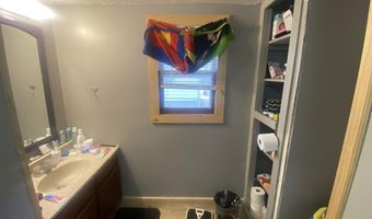 304 E 3rd, Appleton City, MO 64724