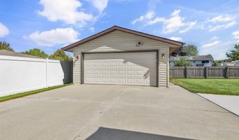 1724 SCHAEFER Cir, Appleton, WI 54915