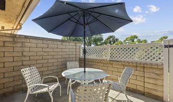 3211 Village 3, Camarillo, CA 93012