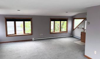 443 Shore Rd, Bourne, MA 02532