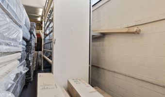 221 BROADWAY Blvd SE, Albuquerque, NM 87102