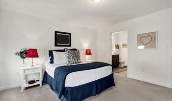 7446 SAINT PATRICK Ct, Abbottstown, PA 17301