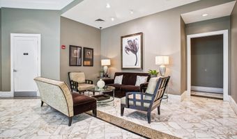 851 N GLEBE Rd 718, Arlington, VA 22203