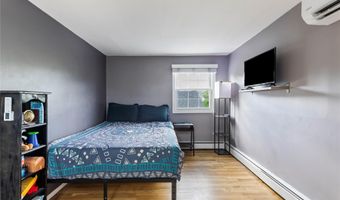 85 Shore Rd, Amityville, NY 11701