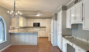 1508 Sunny Ln, Ardmore, OK 73401