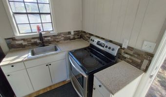 39 Mc Millan St, Bamberg, SC 29003