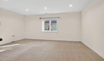 9209 VENDOME Dr, Bethesda, MD 20817