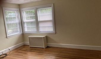 285 Knollwood Ave, Cranston, RI 02910