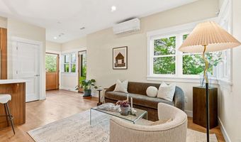 2056 Walnut St B, Boulder, CO 80302