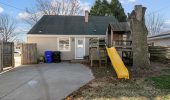 1120 E LAYTON Ave, Appleton, WI 54915