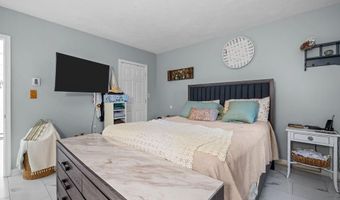 200 Manville Hill Rd B30, Cumberland, RI 02864