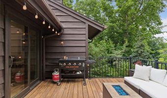 8312 140th Street Ct, Apple Valley, MN 55124