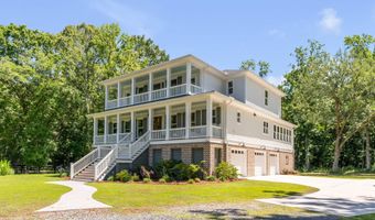 1442 Old Rosebud Trl, Awendaw, SC 29429