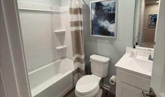 359 Rockridge Dr, Amherst, OH 44001