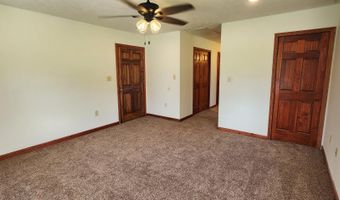 17529 St Highway U, Ava, MO 65608