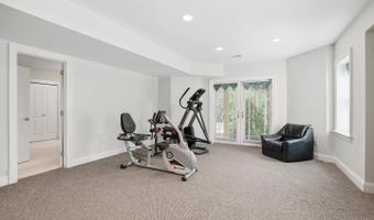 982 STONINGTON Dr, Arnold, MD 21012