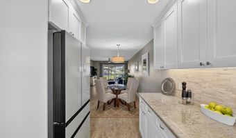 1028 APOLLO BEACH Blvd 114, Apollo Beach, FL 33572