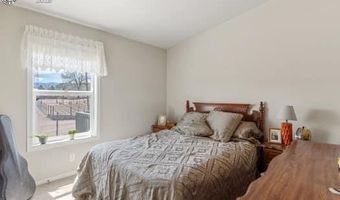 1704 Willow St, Brookside, CO 81212