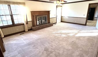5 Wright Rd, Albertville, AL 35951