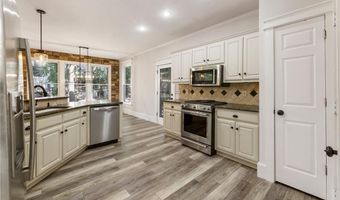 330 Summerlin Dr, Alpharetta, GA 30005