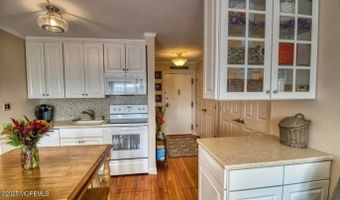 5 Ocean Ave 5B, Belmar, NJ 07719