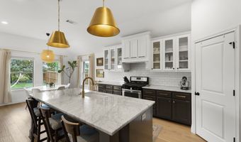 672 Lookout Point Ave, Aledo, TX 76008