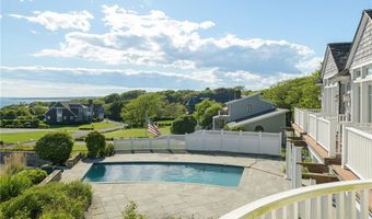 41 Castle Hill Ave, Newport, RI 02840