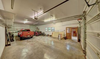 1009 N Loop Rd, Alpine, TX 79854