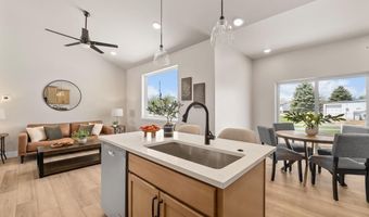 512 HORSESHOE Rd, Burns, WY 82053
