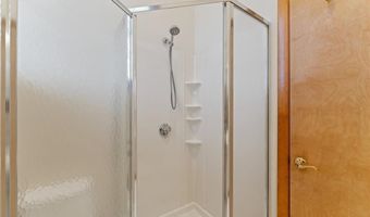 6 Windward Cir, Narragansett, RI 02882