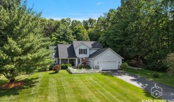 8150 Country Pine Dr SE, Alto, MI 49302